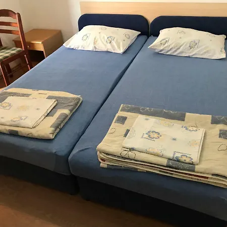 Fustin Daire Primošten